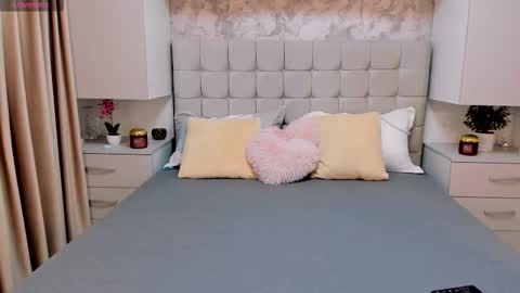 larra online show from 11/14/25, 06:12