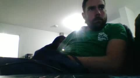 Snapshot of bdemwi2588 chatting on 01/20/25, 05:37 bdemwi2588 online show from 01/20/25, 05:37