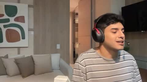 bdever7 online show from 04/23/26, 07:20