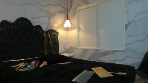 Meduza  online show from 03/10/26, 04:28