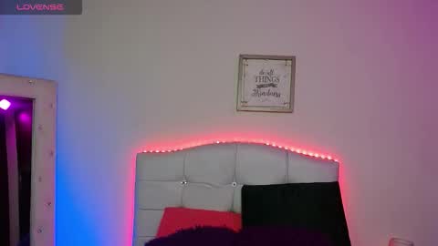 Ela online show from 10/27/25, 04:05