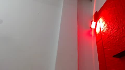rever online show from 06/11/26, 02:33