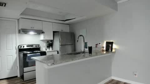 beaniebaby2 online show from 04/20/26, 06:49