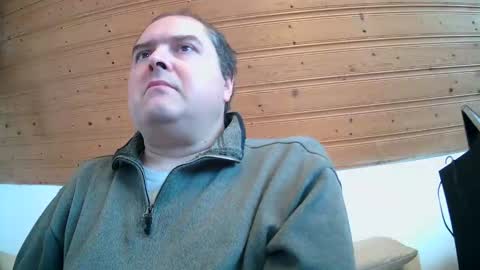 bear037 online show from 11/23/25, 09:20