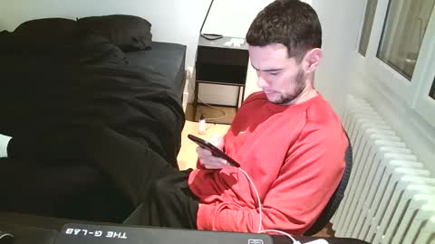 Snapshot of bear69fun chatting on 01/04/25, 10:13 Bear69fun online show from 01/04/25, 10:13