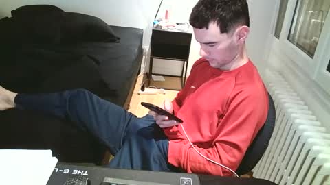 Snapshot of bear69fun chatting on 01/23/25, 10:32 Bear69fun online show from 01/23/25, 10:32