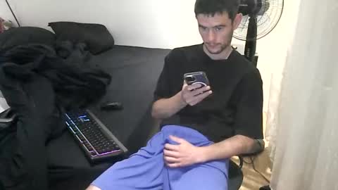 Snapshot of bear69fun chatting on 05/15/26, 01:40 Bear69fun online show from 05/15/26, 01:40