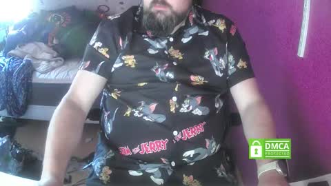 Snapshot of bear90130 chatting on 10/02/25, 10:44 bear90130 online show from 10/02/25, 10:44