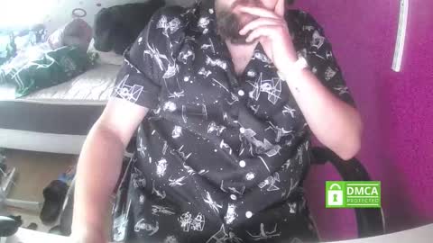 Snapshot of bear90130 chatting on 10/10/25, 10:25 bear90130 online show from 10/10/25, 10:25