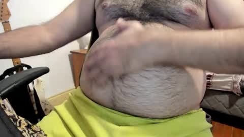 Snapshot of bear_dom_7 chatting on 04/23/26, 03:25 DOM bear online show from 04/23/26, 03:25
