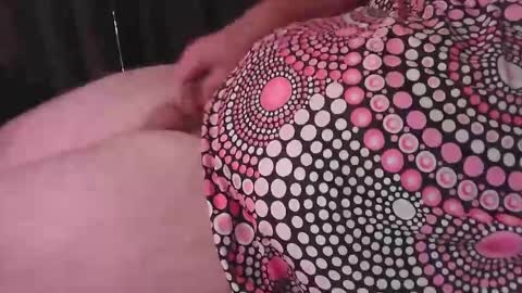 bear_man_oi online show from 12/27/24, 06:42