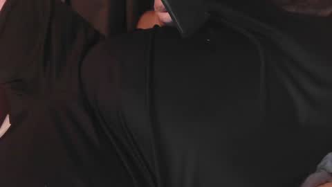 bear_man_oi online show from 02/05/25, 02:59