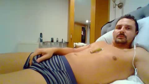 bearboudior online show from 11/13/25, 12:04