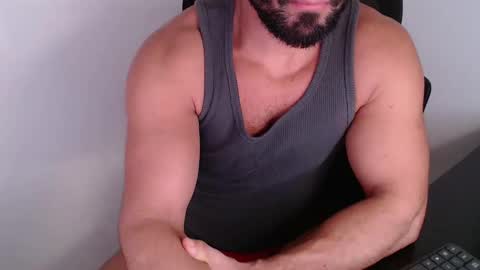 Beard Guy online show from 05/17/26, 04:36