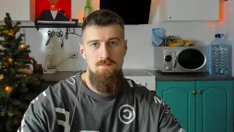 Zeus online show from 12/24/24, 06:06