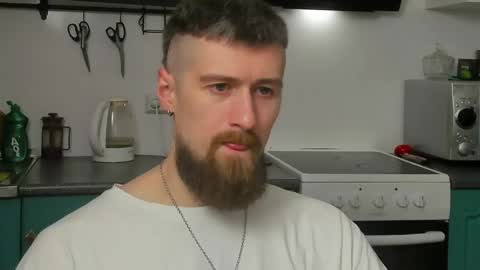 Zeus online show from 04/11/26, 10:14