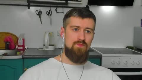 Zeus online show from 04/21/26, 02:51