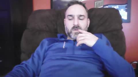 Snapshot of beardedambition chatting on 01/28/25, 10:34 beardedambition online show from 01/28/25, 10:34