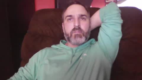 Snapshot of beardedambition chatting on 03/07/25, 04:46 beardedambition online show from 03/07/25, 04:46