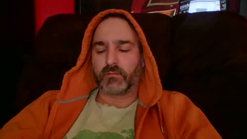 Snapshot of beardedambition chatting on 01/17/26, 02:11 beardedambition online show from 01/17/26, 02:11