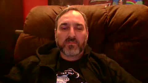 Snapshot of beardedambition chatting on 02/07/26, 02:48 beardedambition online show from 02/07/26, 02:48