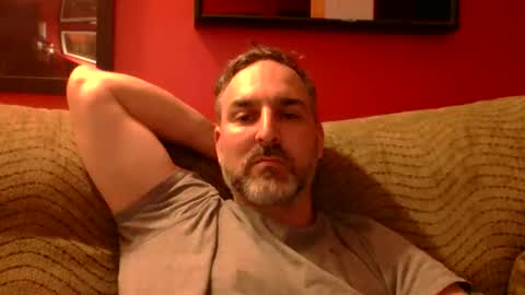 Snapshot of beardedambition chatting on 06/10/26, 09:14 beardedambition online show from 06/10/26, 09:14