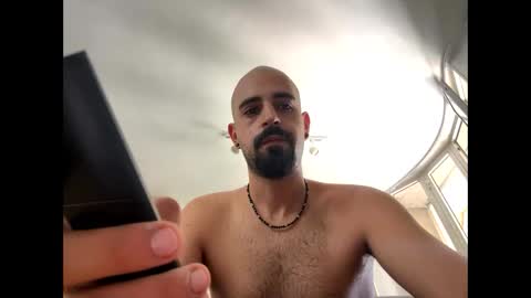 Ask me online show from 10/02/25, 11:06