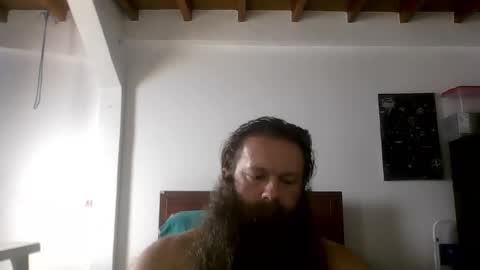 Snapshot of beardeddonkey88 chatting on 09/29/25, 02:44 beardeddonkey88 online show from 09/29/25, 02:44