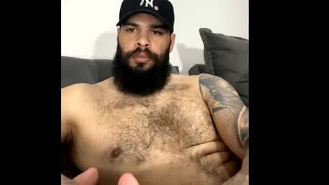 Min online show from 10/18/25, 06:48