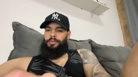 Min online show from 10/25/25, 05:59