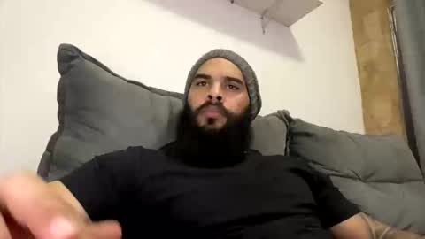 Min online show from 12/21/25, 04:08