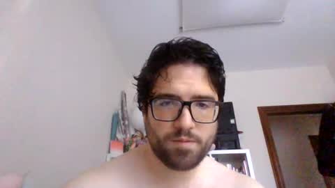 Snapshot of bearmen3107 chatting on 06/18/26, 06:35 bearmen3107 online show from 06/18/26, 06:35