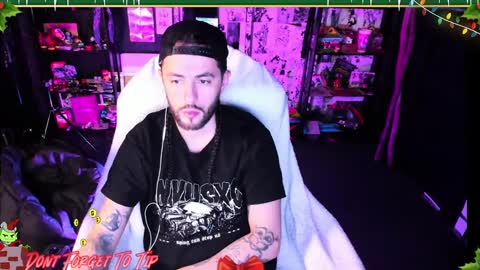 Snapshot of beastbxy chatting on 12/21/24, 11:01 beast bxy online show from 12/21/24, 11:01