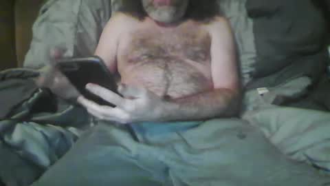 Snapshot of beastiejam2000 chatting on 12/25/24, 08:18 beastiejam2000 online show from 12/25/24, 08:18