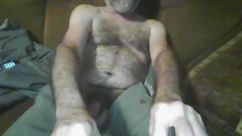 Snapshot of beastiejam2000 chatting on 12/29/24, 05:53 beastiejam2000 online show from 12/29/24, 05:53