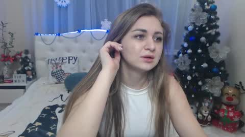 Snapshot of beataangel chatting on 01/15/25, 01:31 beataangel online show from 01/15/25, 01:31