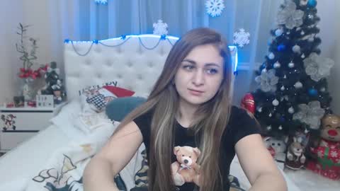 Snapshot of beataangel chatting on 01/16/25, 01:47 beataangel online show from 01/16/25, 01:47