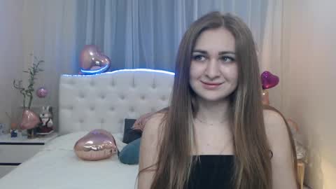 Snapshot of beataangel chatting on 02/15/25, 08:22 beataangel online show from 02/15/25, 08:22