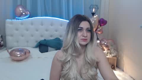 Snapshot of beataangel chatting on 02/17/25, 05:10 beataangel online show from 02/17/25, 05:10