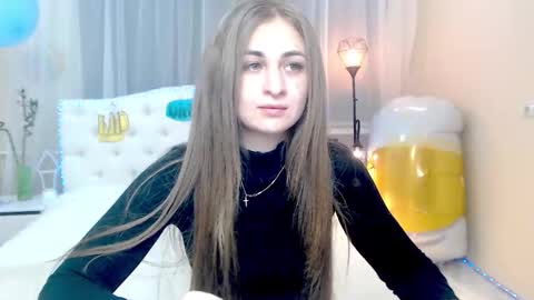 Snapshot of beataangel chatting on 10/04/25, 08:34 beataangel online show from 10/04/25, 08:34