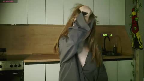 Snapshot of beatrice_on chatting on 03/11/25, 04:07 beatrice online show from 03/11/25, 04:07