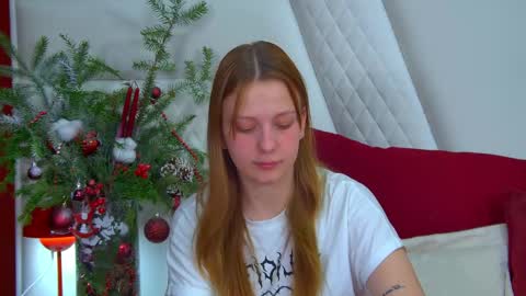 Beatrice online show from 12/14/25, 06:34