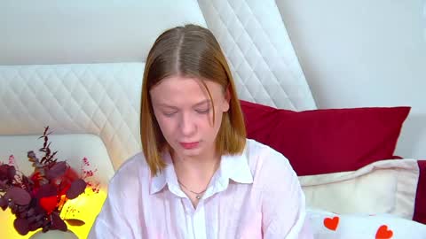 Beatrice online show from 03/24/26, 06:18