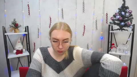 BeatriceFlyy online show from 01/03/25, 03:22