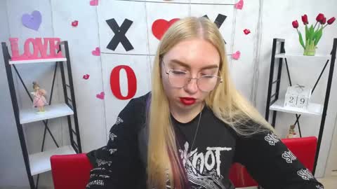 BeatriceFlyy online show from 01/29/25, 04:52