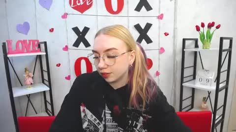 BeatriceFlyy online show from 03/10/25, 09:43