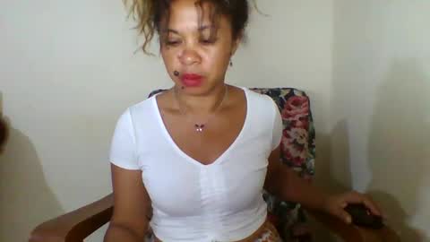 Snapshot of beaute_choco chatting on 10/23/25, 02:38 Eva online show from 10/23/25, 02:38