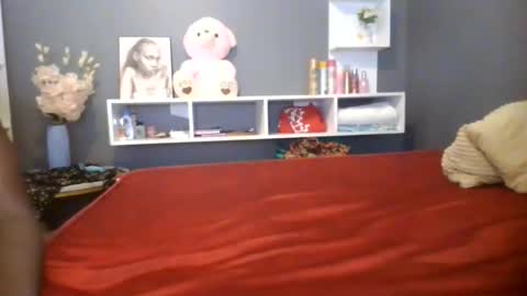 Snapshot of beautie699392 chatting on 05/31/26, 06:09 Lil stunner online show from 05/31/26, 06:09