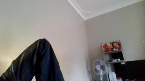 Snapshot of beautie699392 chatting on 06/24/26, 03:11 Lil stunner online show from 06/24/26, 03:11