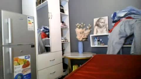 Snapshot of beautie699392 chatting on 06/28/26, 08:26 Lil stunner online show from 06/28/26, 08:26